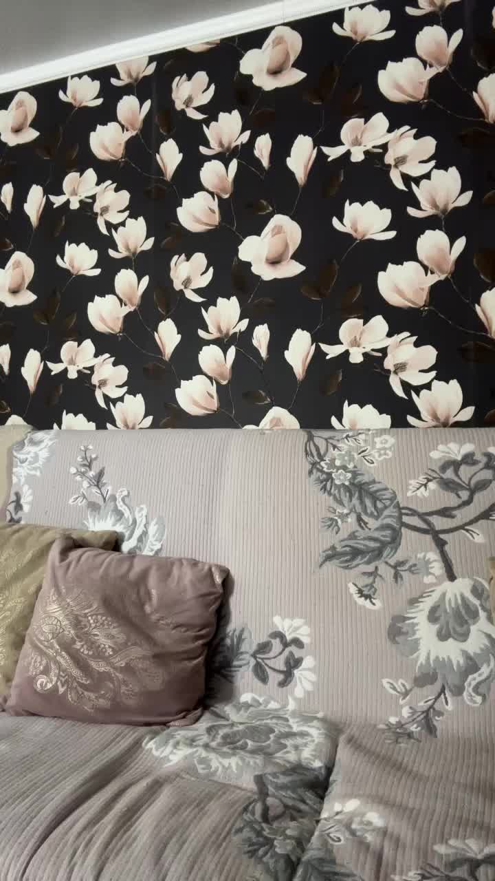 Pink-Lips Adult Chat September 17, 2025