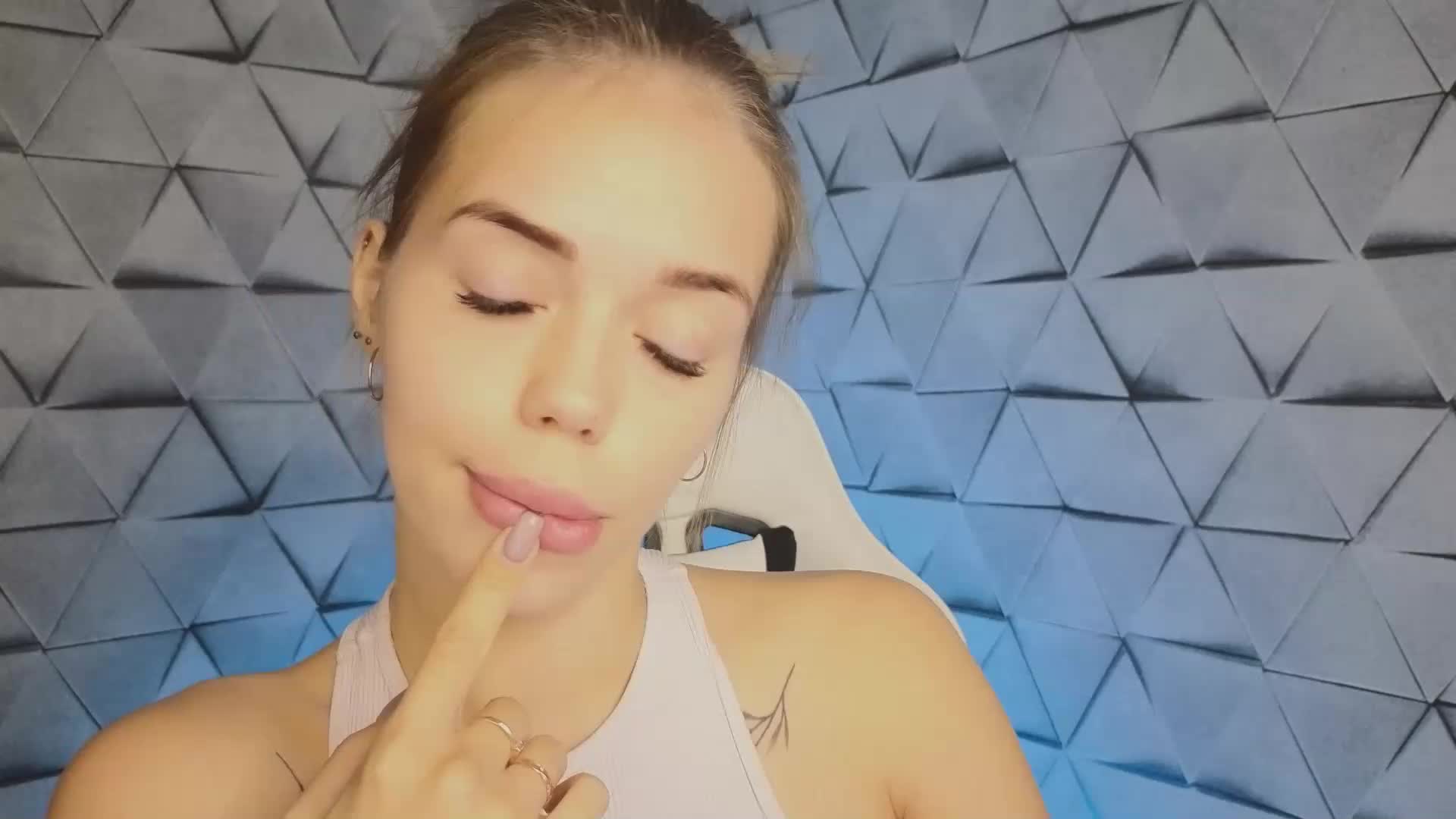 NikolSol Adult Chat September 17, 2025