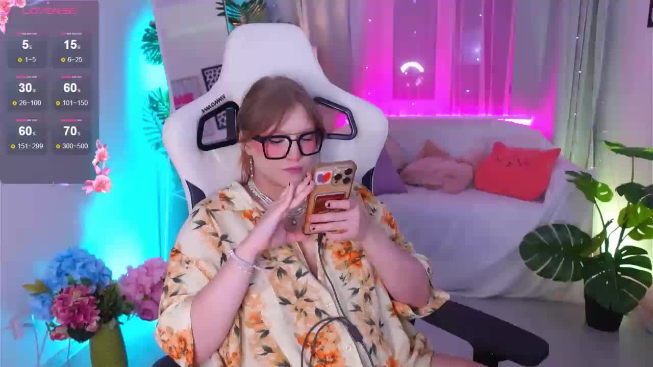 CrazyWine Adult Chat September 17, 2025