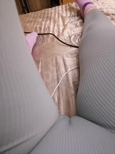 -Tiffany- Adult Chat September 17, 2025