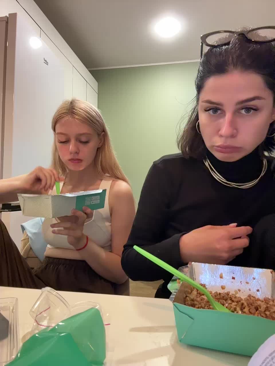 VibroMashulkaDashulka Adult Chat September 17, 2025