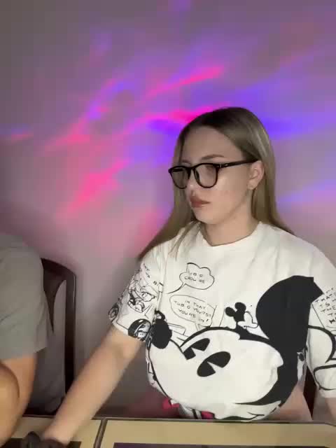 Cris_Mi Adult Chat September 17, 2025