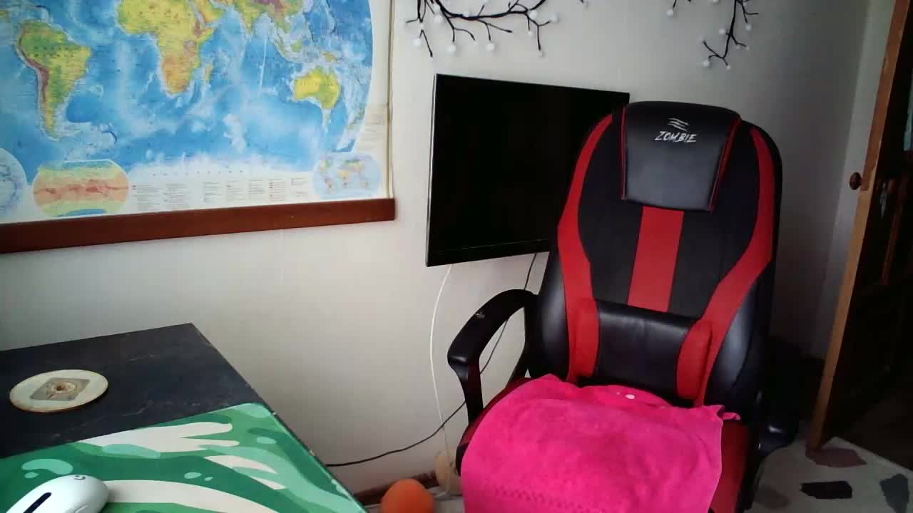 -alenyshka- Adult Chat September 17, 2025