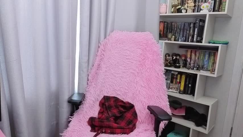 LillyFan-X Adult Chat September 17, 2025