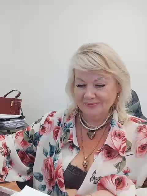 BESTija-1 Adult Chat September 17, 2025