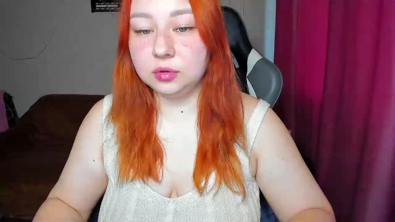 MilkaFoxy Adult Chat September 17, 2025