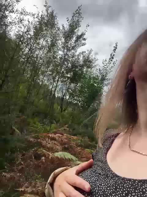 SexyGirl_____ Adult Chat September 17, 2025