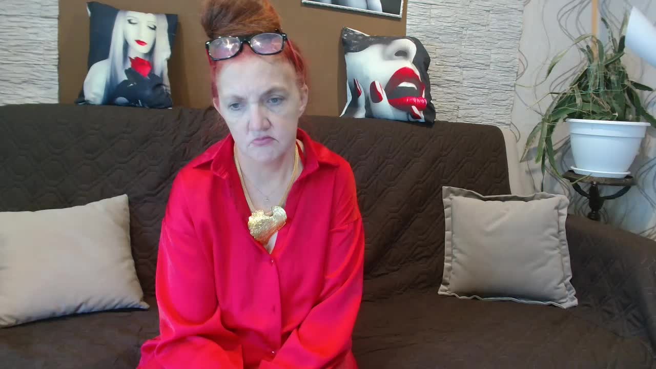 Maruu12qwert Adult Chat September 17, 2025