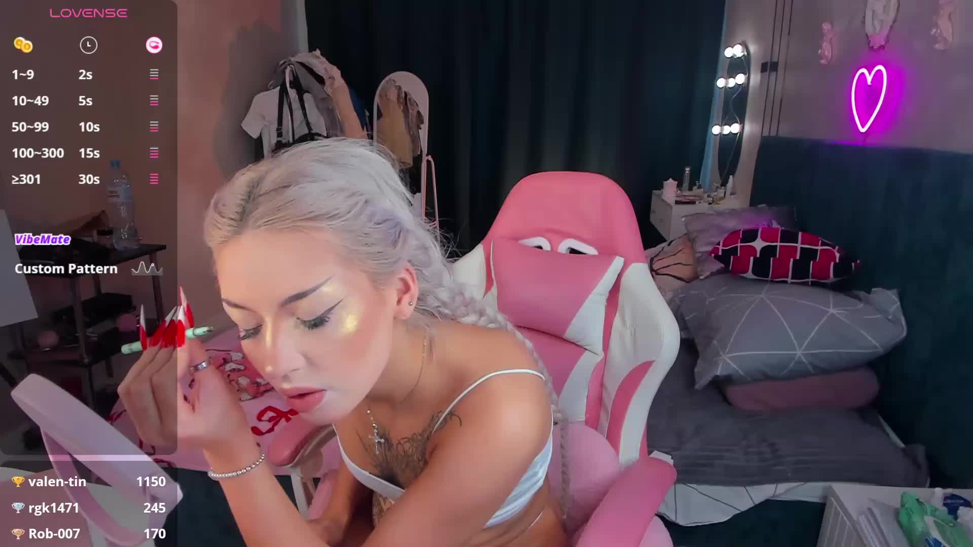 WhiteMinti Adult Chat September 17, 2025