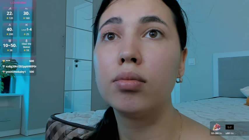 hoa_lan Adult Chat September 17, 2025