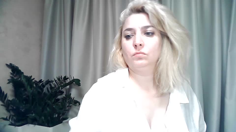 KickaIricka Adult Chat September 17, 2025