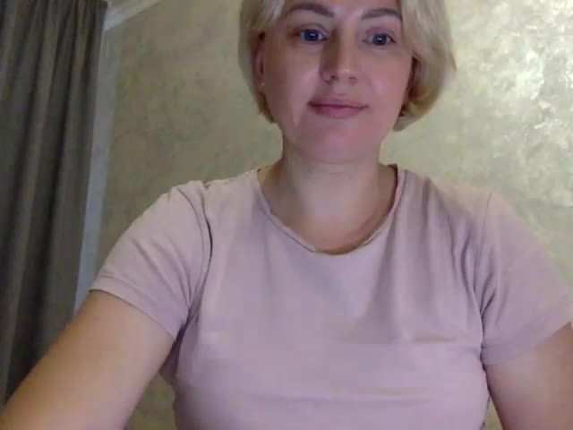 CozySandra Adult Chat September 17, 2025