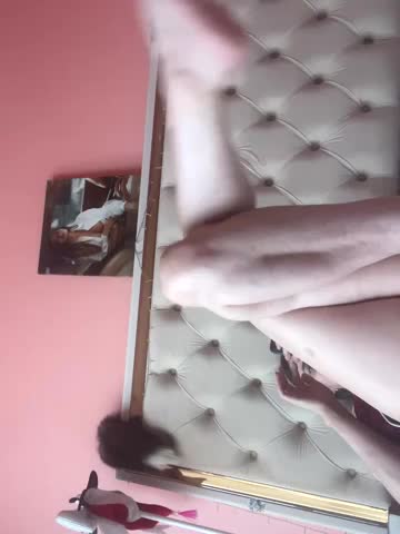 Flossy_Vettie Adult Chat September 18, 2025