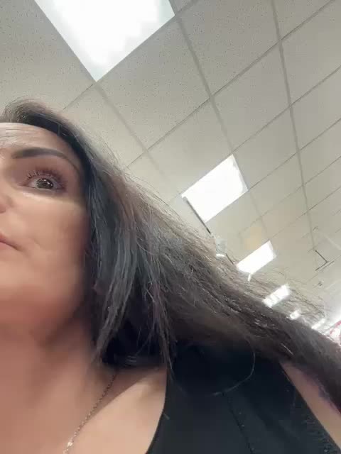 _FuckMeNow_ Adult Chat September 17, 2025