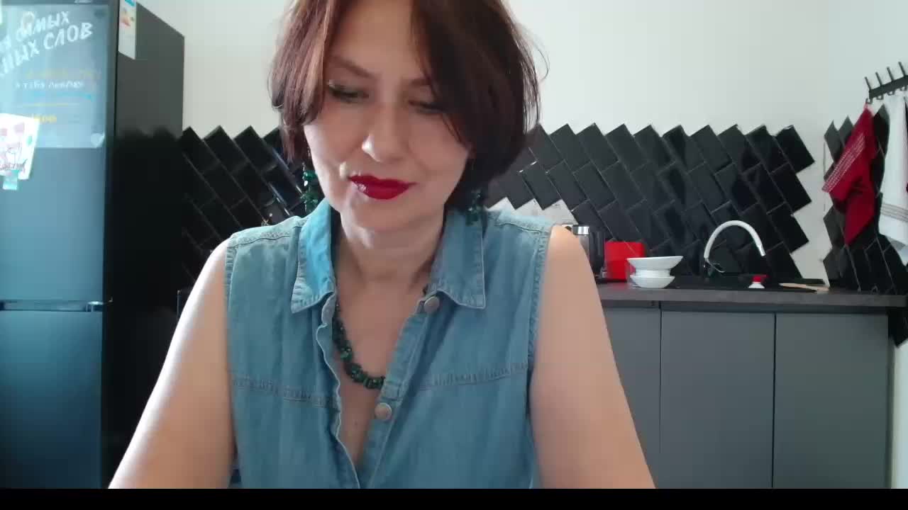 ANGELALADI Adult Chat September 18, 2025