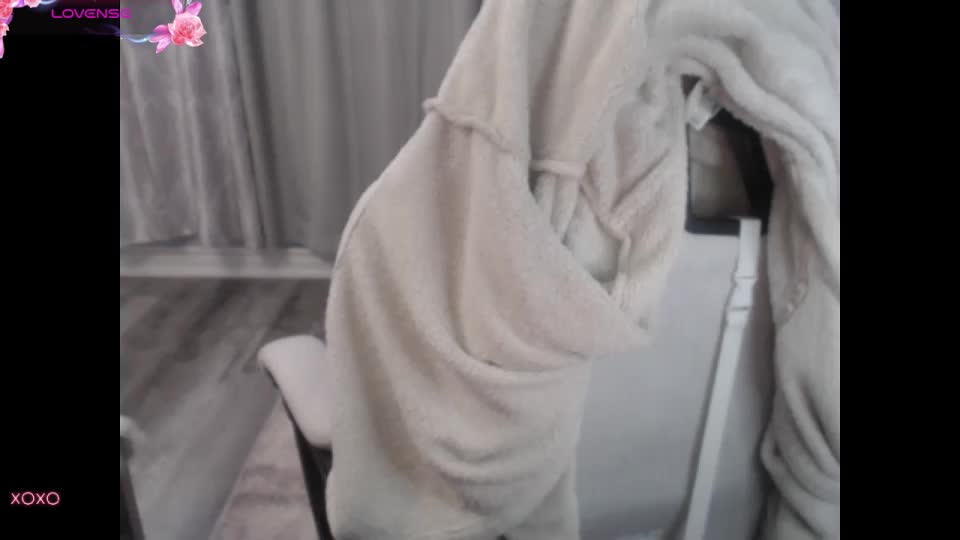 bellastar84 Adult Chat September 18, 2025