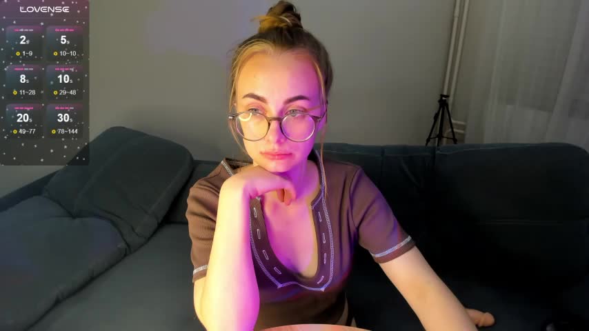 MewStella Adult Chat September 18, 2025