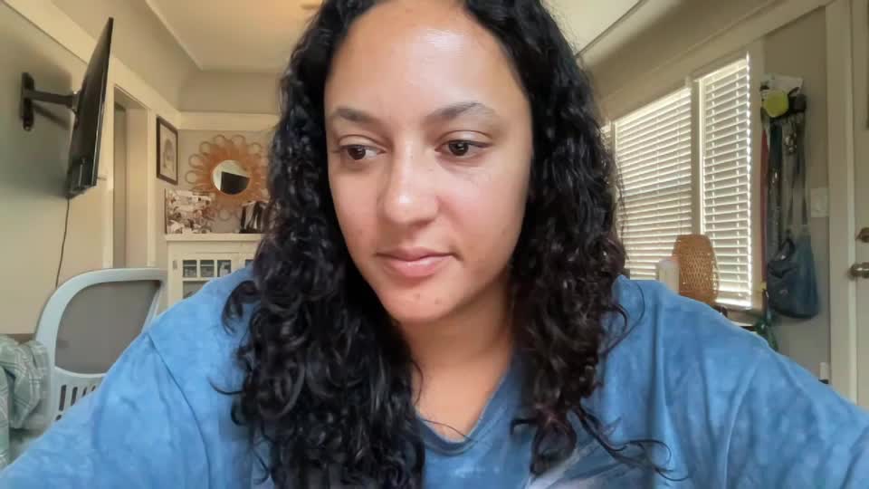 dreamyriri Adult Chat September 18, 2025