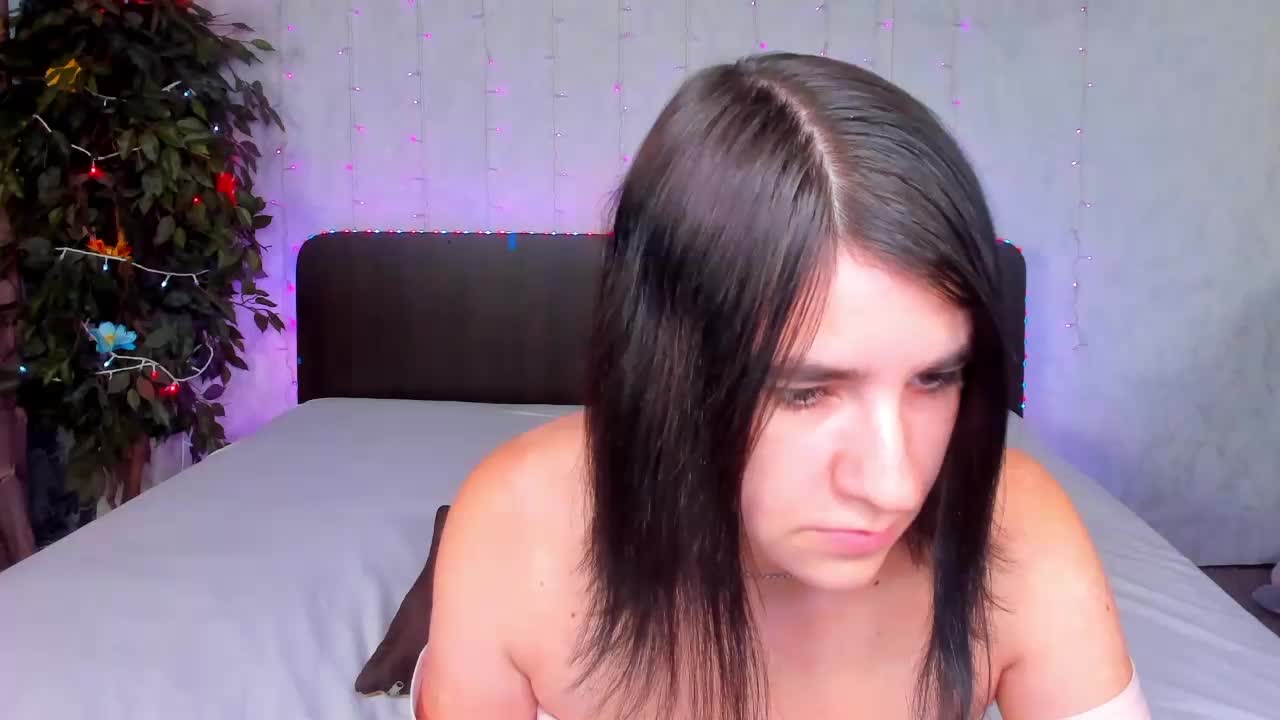 Polly-Love Adult Chat September 17, 2025