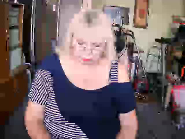 LOLA8888 Adult Chat September 18, 2025