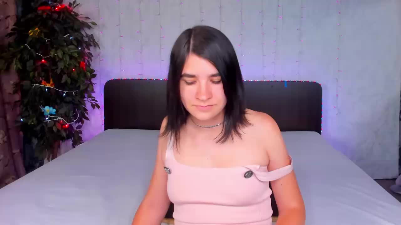 Polly-Love Adult Chat September 17, 2025