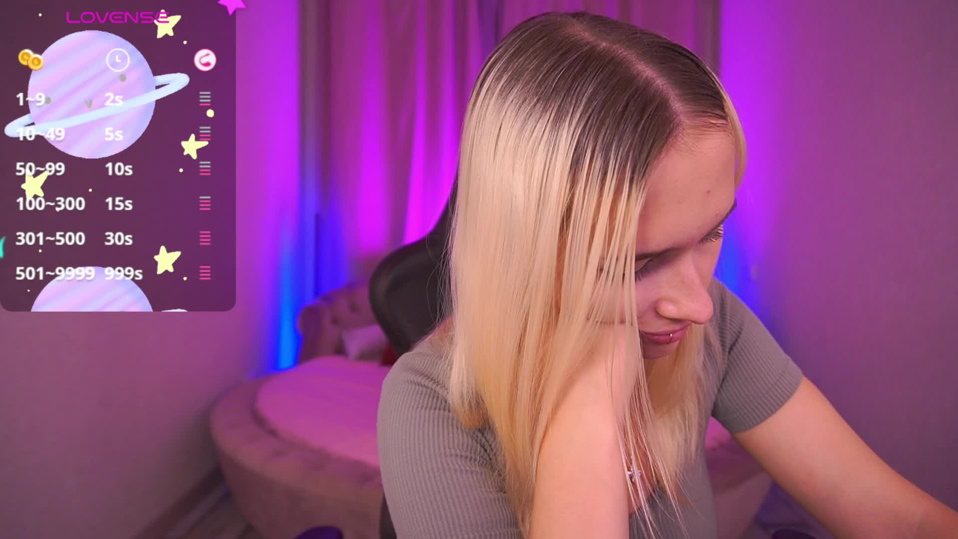 LilElfie Adult Chat September 18, 2025