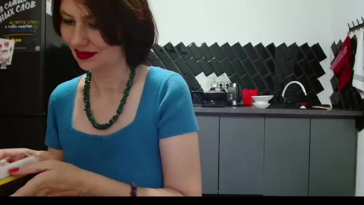 ANGELALADI Adult Chat September 18, 2025