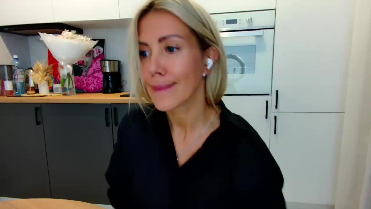 BlackAngel_ Adult Chat September 18, 2025