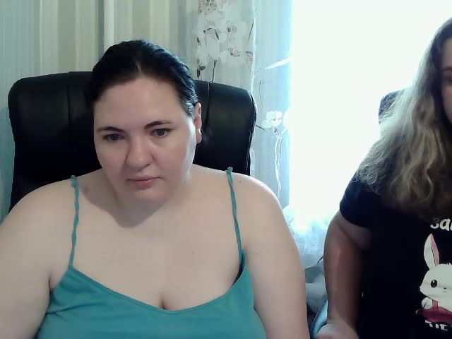 HollyXEva Adult Chat September 17, 2025