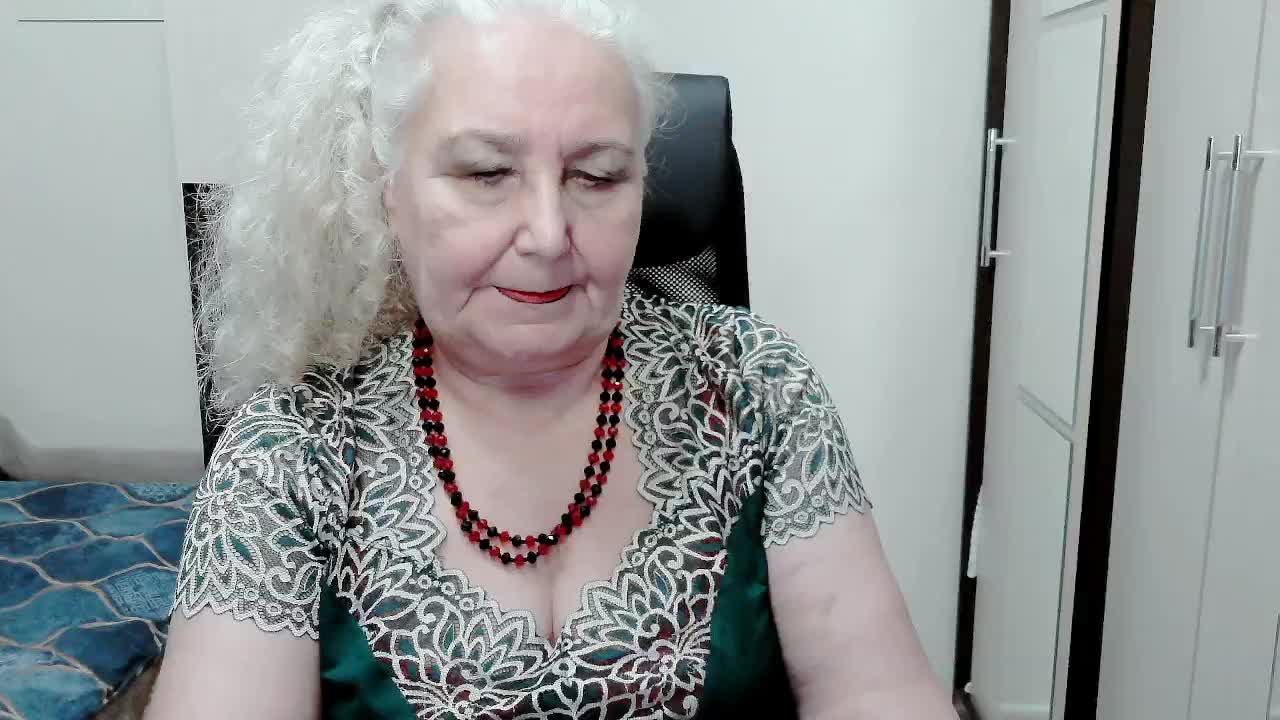 GrannyWants Adult Chat September 18, 2025