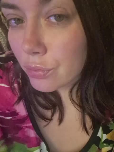 Naturally_Mom Adult Chat September 18, 2025