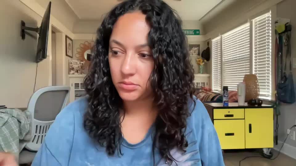 dreamyriri Adult Chat September 18, 2025