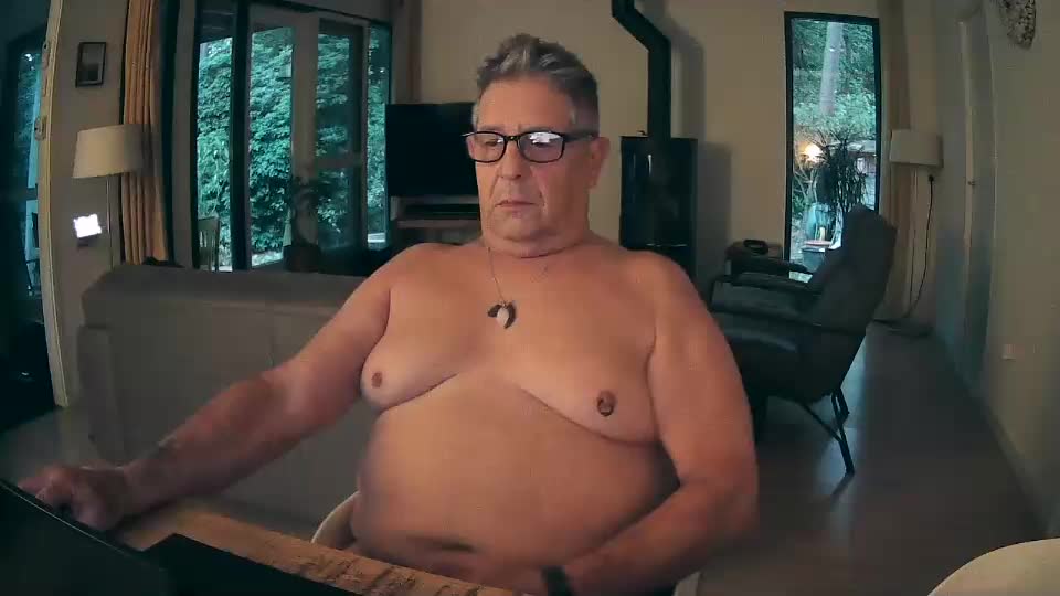 woodwurm Adult Chat September 18, 2025