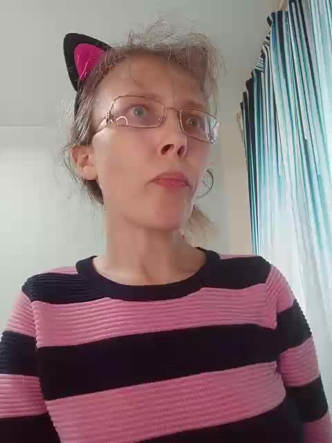 -Queen-Margo- Adult Chat September 18, 2025