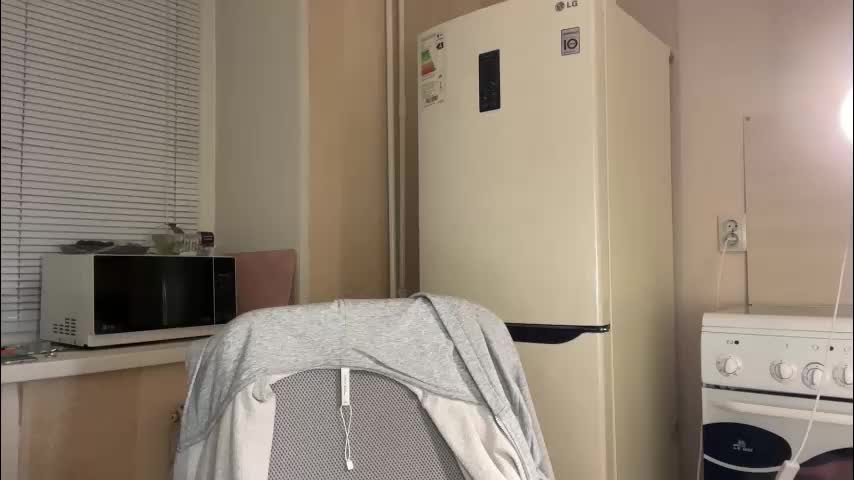 pileacadieri__ Adult Chat September 18, 2025