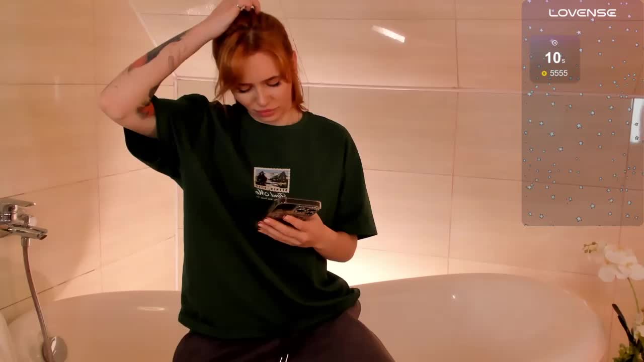 Phoenix_Margo Adult Chat September 17, 2025