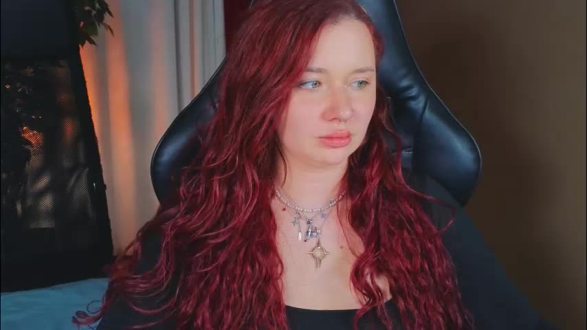 _lovelylove_ Adult Chat September 18, 2025