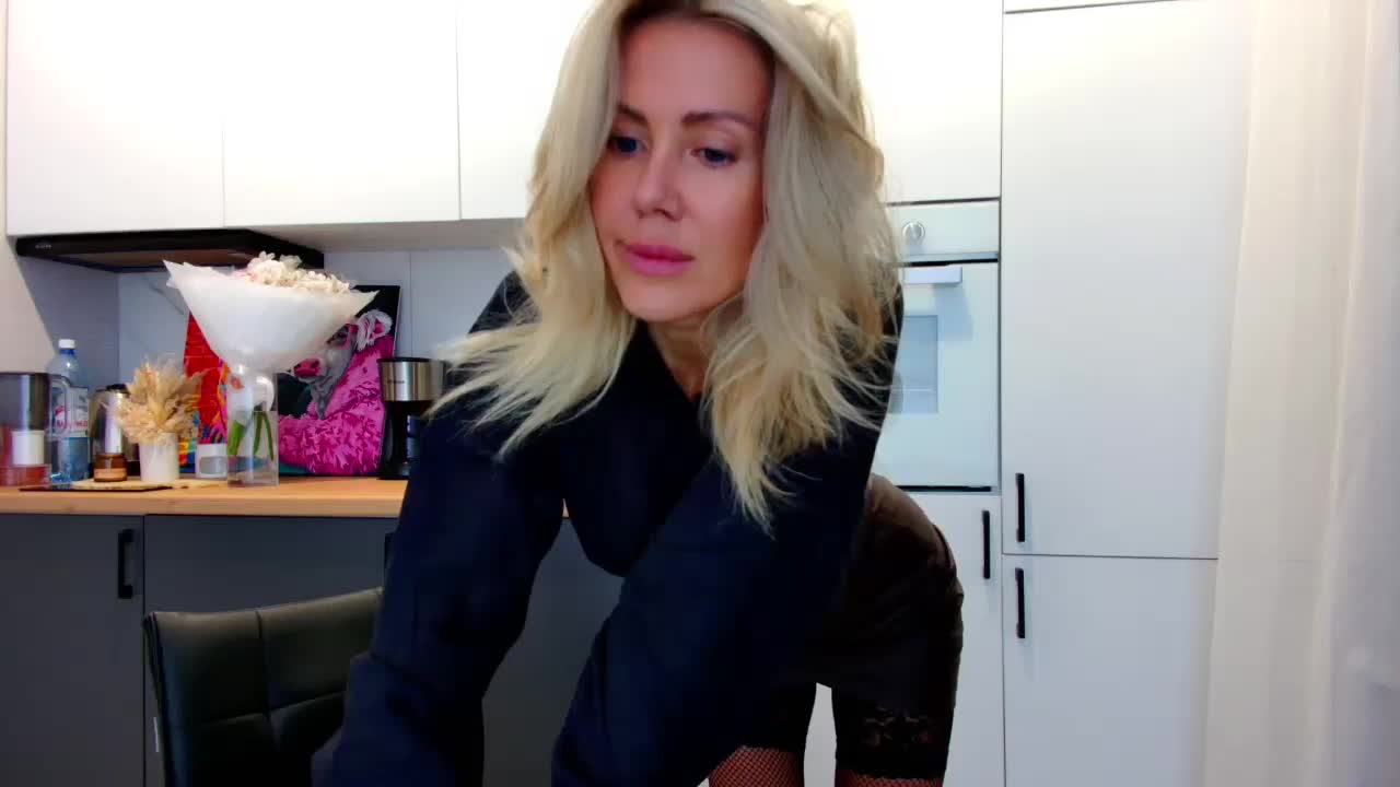 BlackAngel_ Adult Chat September 18, 2025