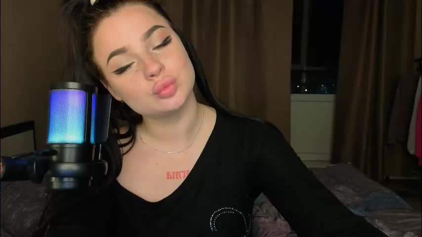 lisaanddenis Adult Chat September 18, 2025