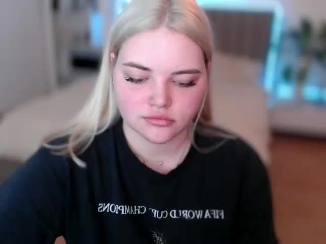 Lindablossom Adult Chat September 18, 2025