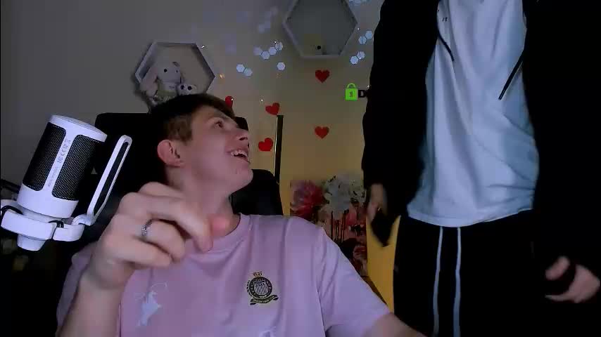 den_rich Adult Chat September 18, 2025