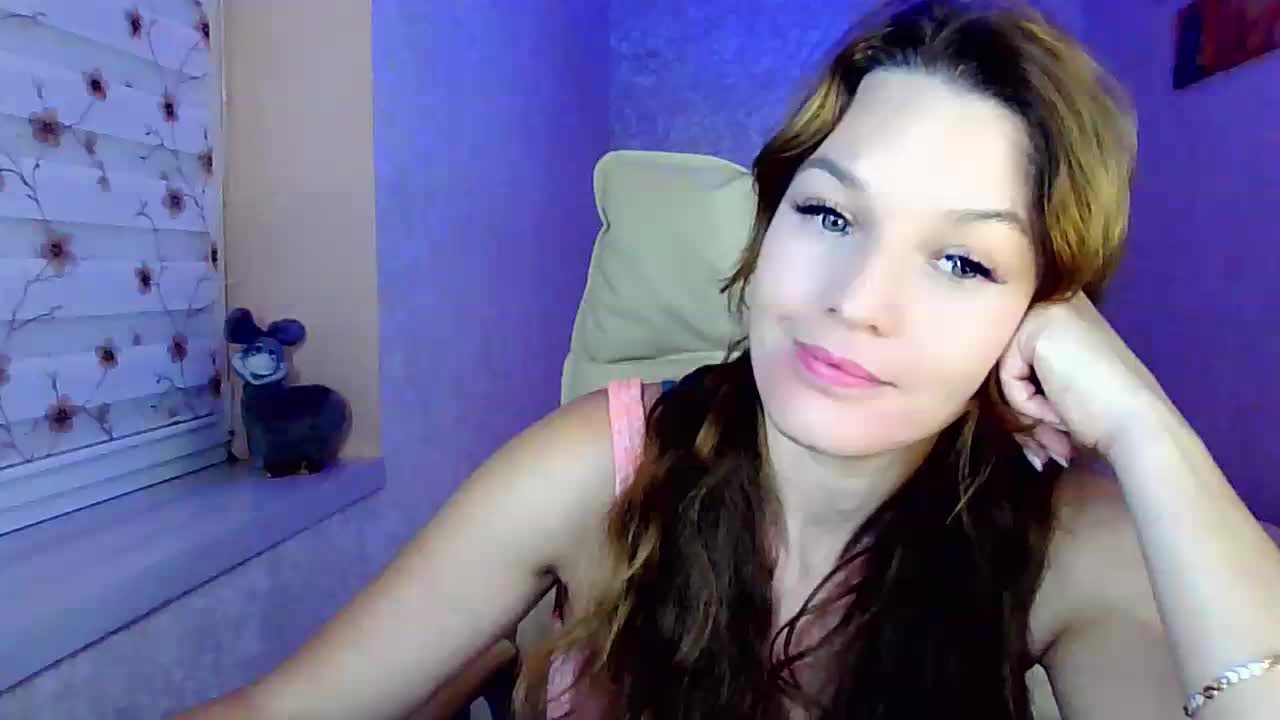 smilesss Adult Chat September 18, 2025