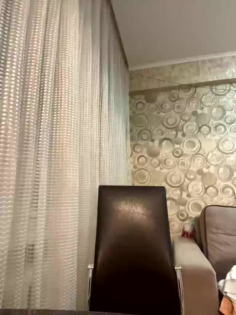 Tamiiisssha Adult Chat September 18, 2025