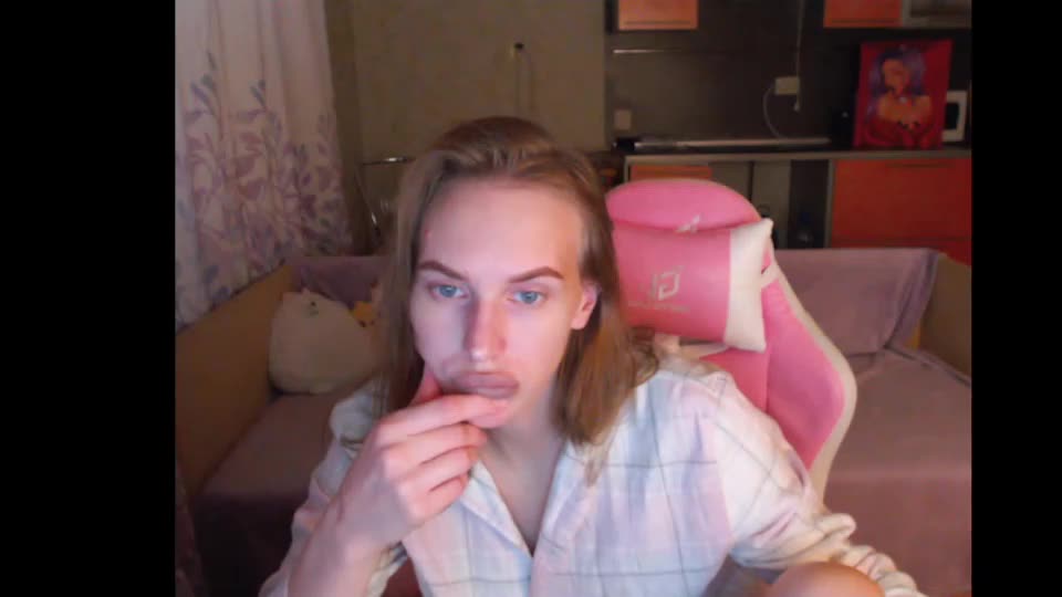 elsa_shine Adult Chat September 18, 2025