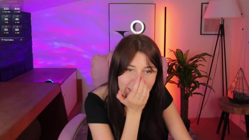 Hailey_Green Adult Chat September 18, 2025