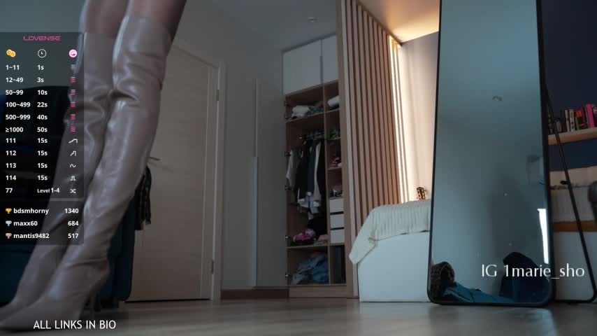 LAUREL_HAZEL Adult Chat September 18, 2025