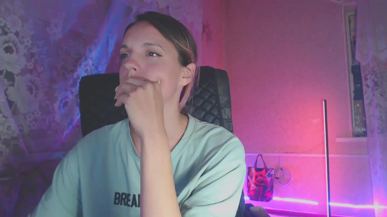 Babymuro4ka Adult Chat September 18, 2025