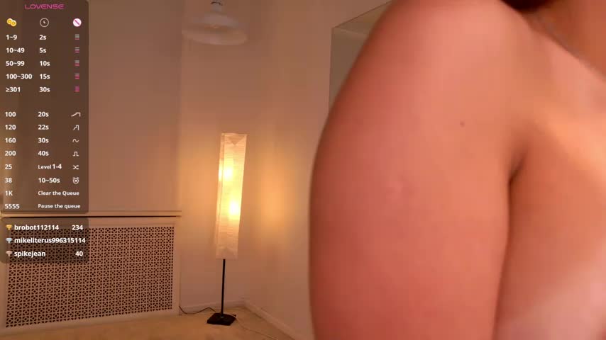 EmiliaDreams Adult Chat September 18, 2025