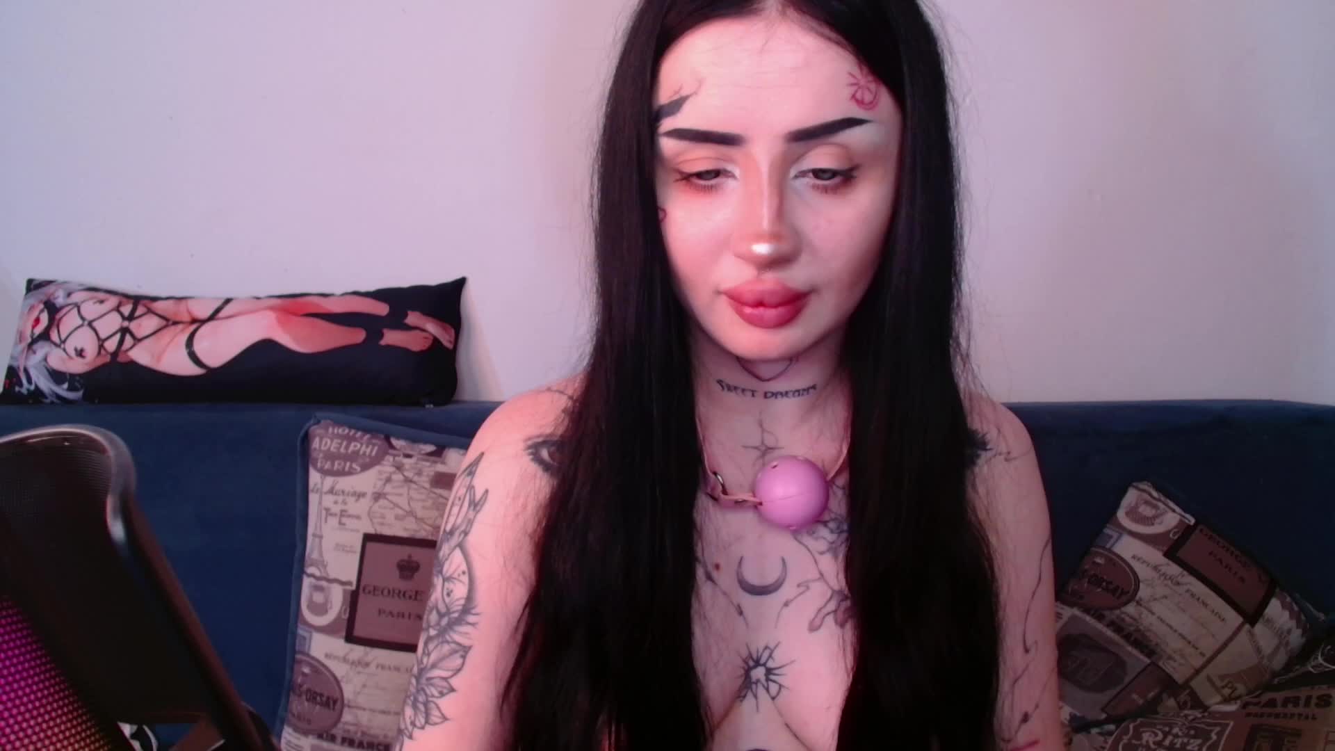 lisa-tatt Adult Chat September 18, 2025