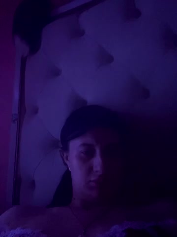 Flossy_Vettie Adult Chat September 18, 2025